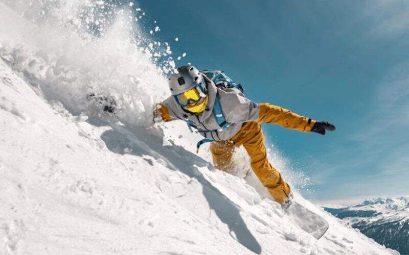 Guy snowboarding